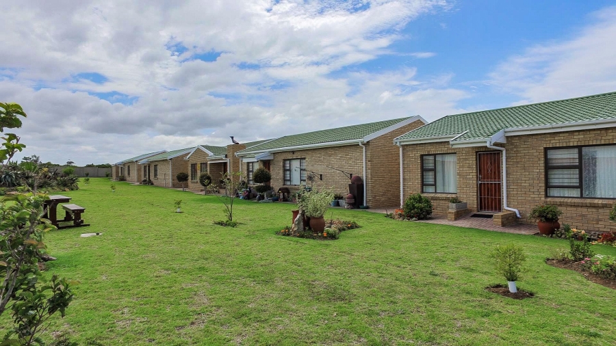 2 Bedroom Property for Sale in Jeffreys Bay Central Eastern Cape